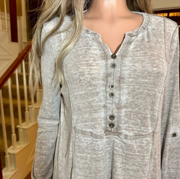 Jane + Delancey Super soft ribbed top - Picture 2 of 5